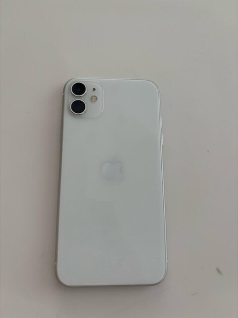 iPhone 11