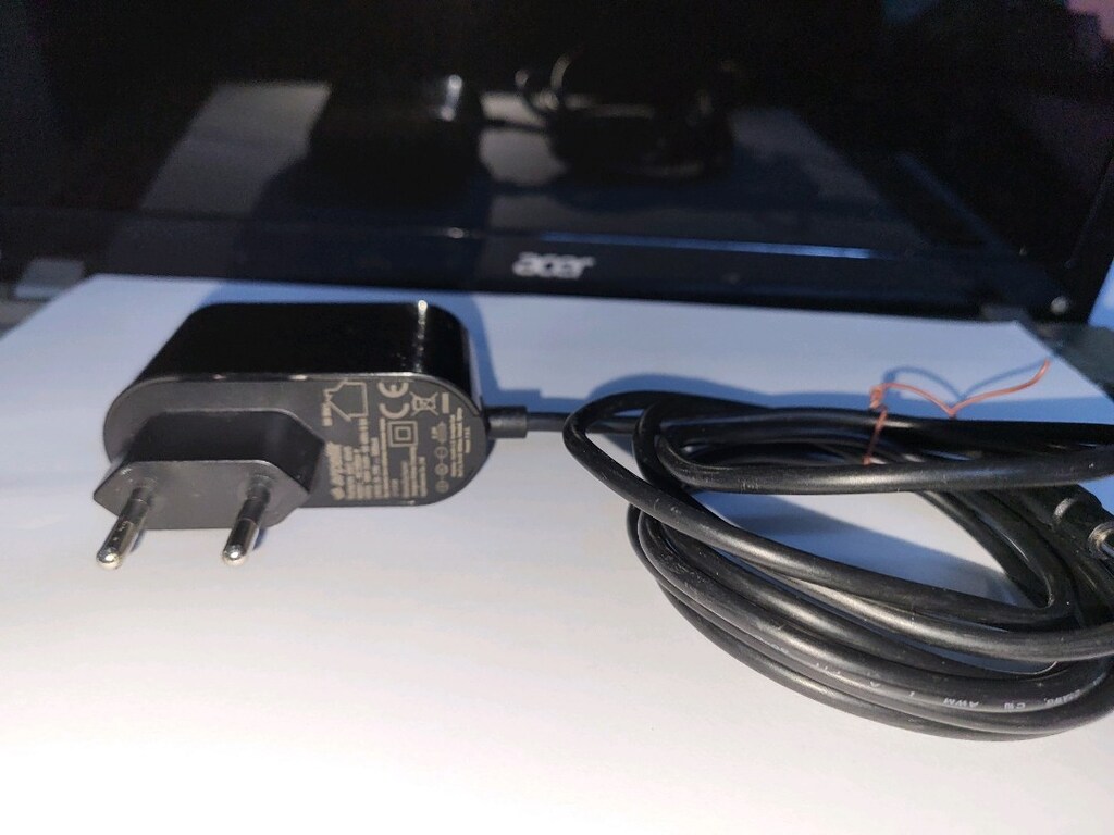 12 volt 1.5 amper modem adaptörü sıfır kullanılmamış - 2