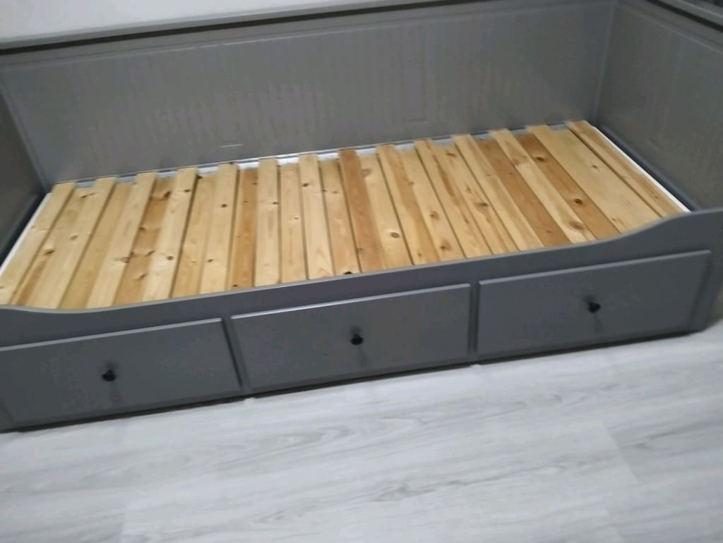 ikea hermes divan - 5