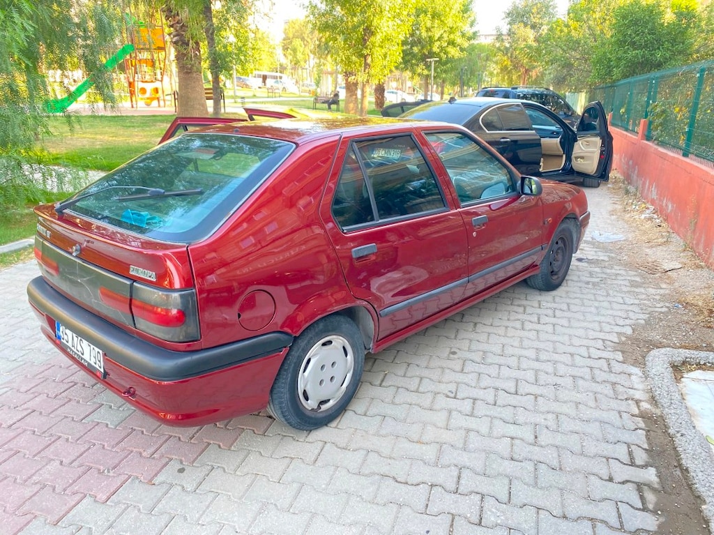 Renault 19 Europa 1.6 Alize - 4