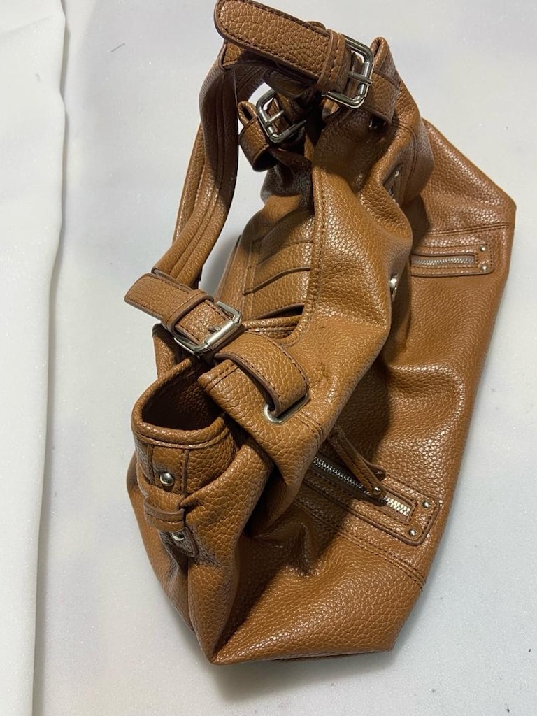DERİ çanta nine west kalite 1 yıl kullanılmadı — görsel 2/7