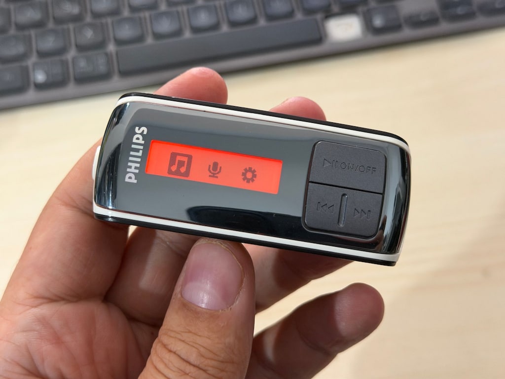 Philips SA4015/02 Mp3 Player 1GB - 12
