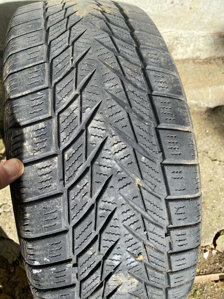 215/55 R16 93H kışlık lastik - 2