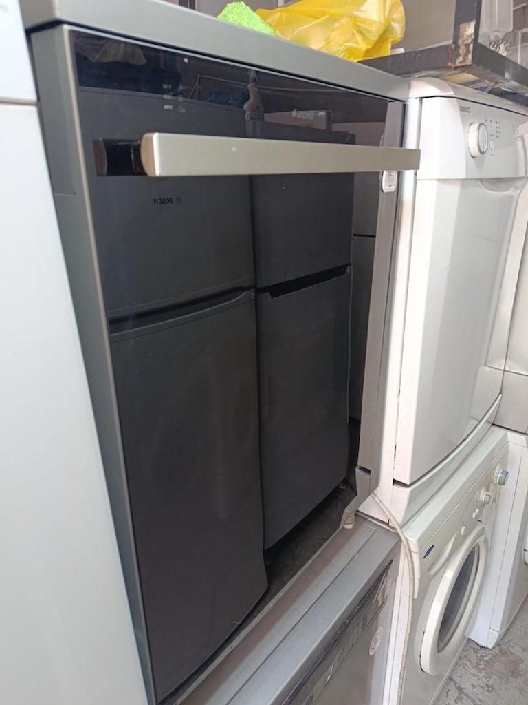 ARÇELİK SİYAH CAMLI 8 PROGRAMLI BULAŞIK MAKİNESİ NAKLİYE KURULUM DAHİL - 6