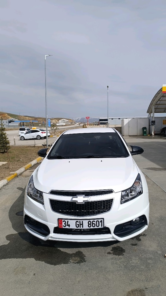Chevrolet Cruze 2010 otomatik - 2