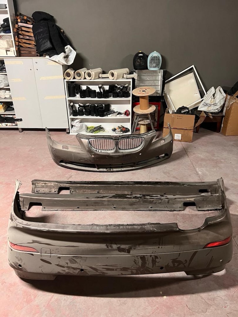 BMW E60 TAMPON SET - 6
