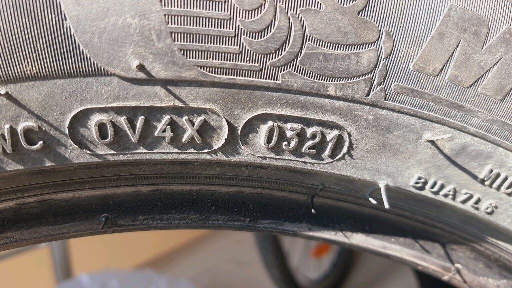 1 ADET 205 55 16 michelin primacy 4 - 3