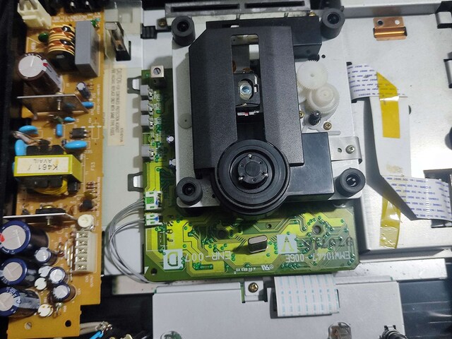 Sega Saturn Orjinal PAL Kasa (arızalı)
