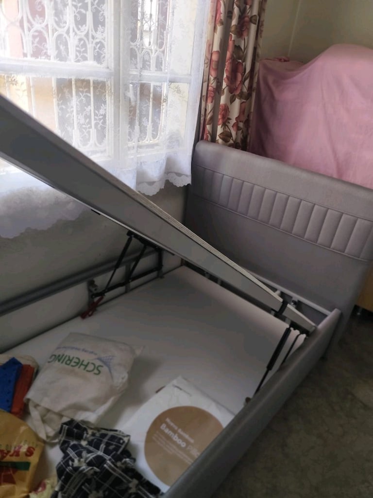 100x200, YENİ, TEK KİŞİLİK YATAŞ BAZA+BAŞLIK