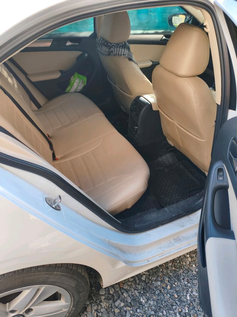 Beyaz Volkswagen - 7