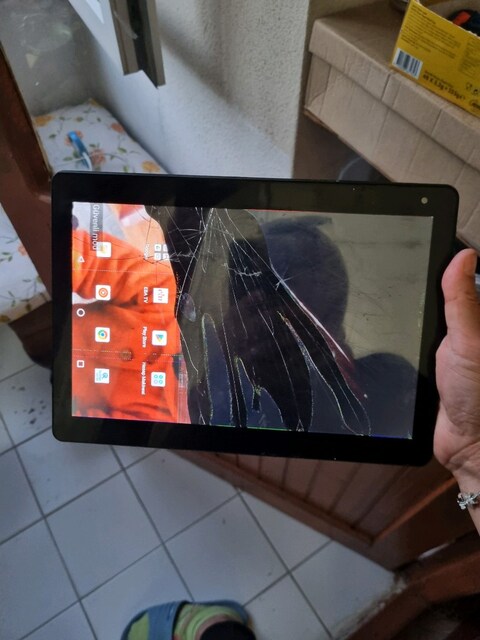 Tablet ekranı kırık