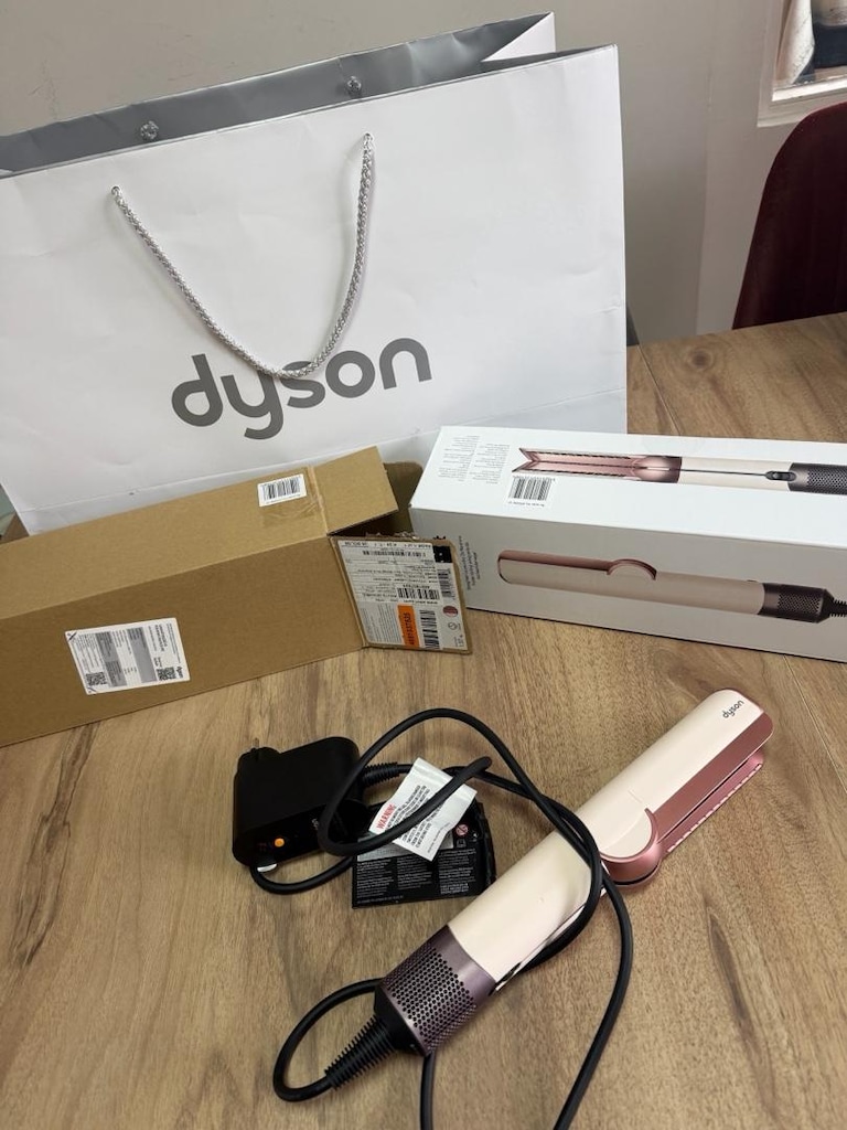 dyson airstrait - 7