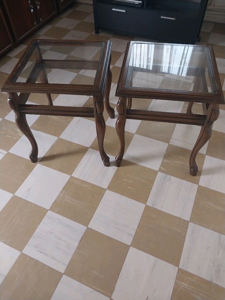 Bir çift ahşap&camlı sehpa - 2
