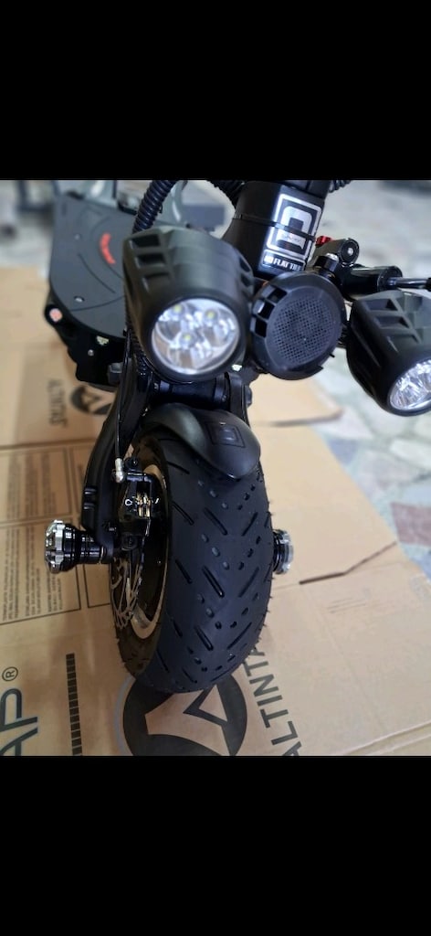 DUALTRON THUNDER 3 Dualtron Maçka Storeden Alınmıştır