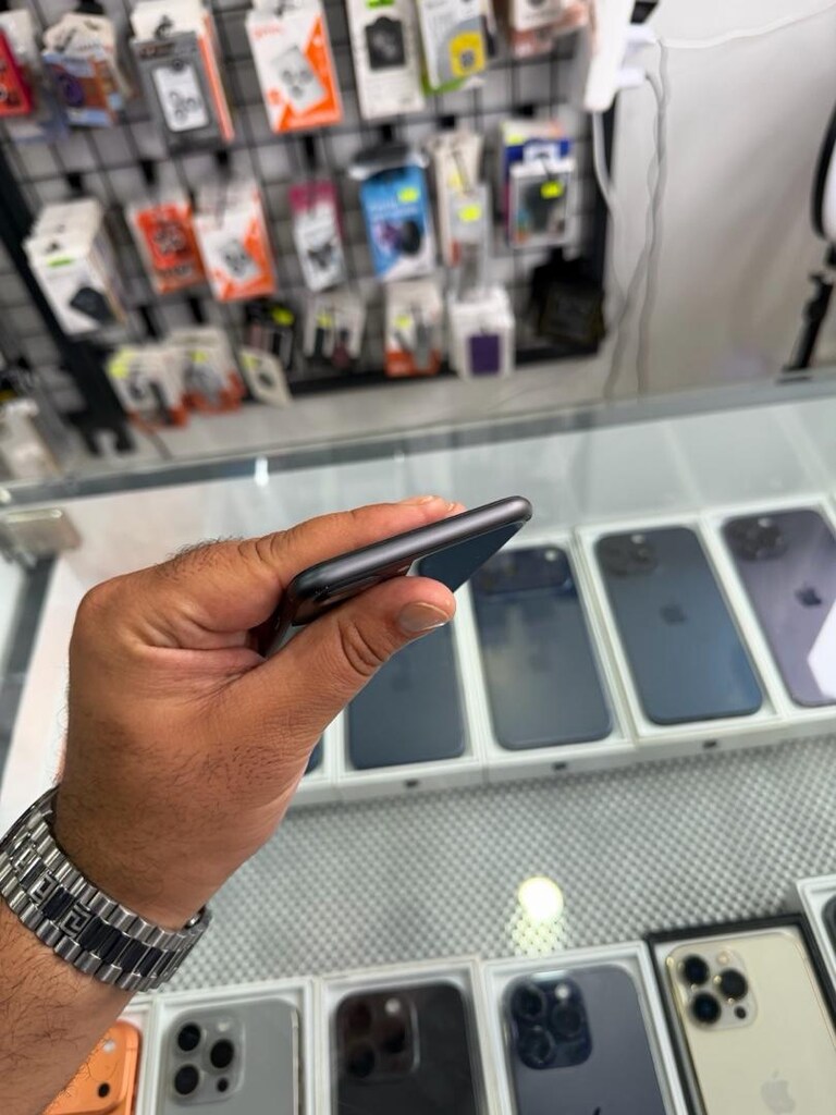 IPHONE 8PLUS 64GB - 4