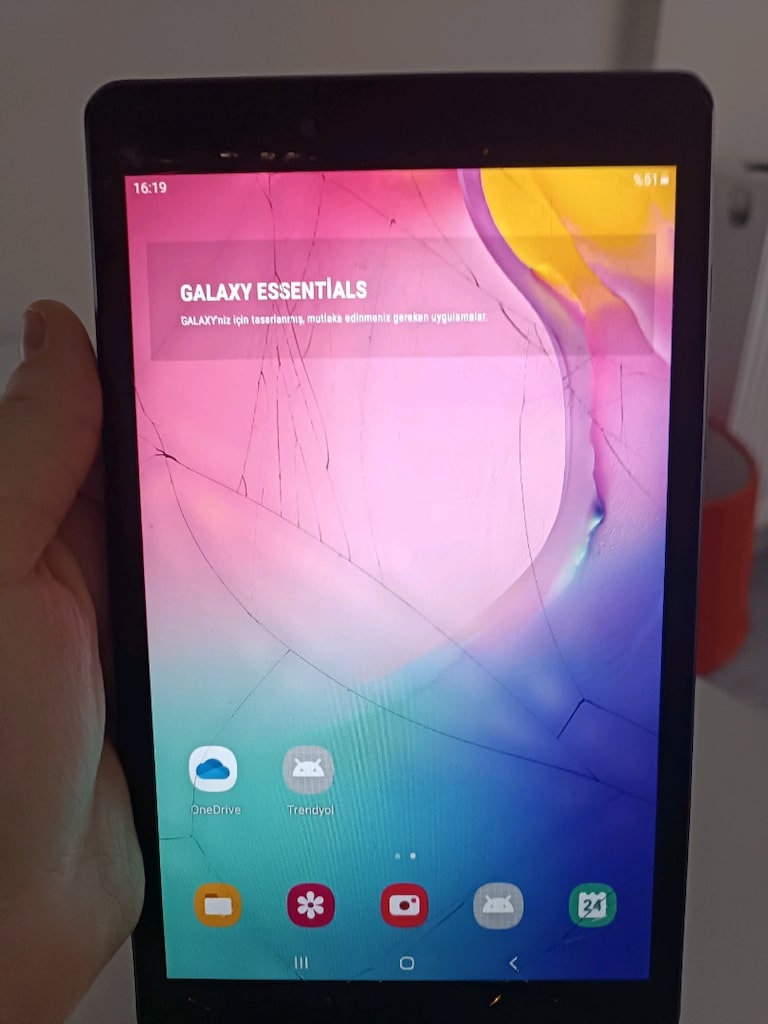 Samsung Galaxy tab t290 32gb - 3