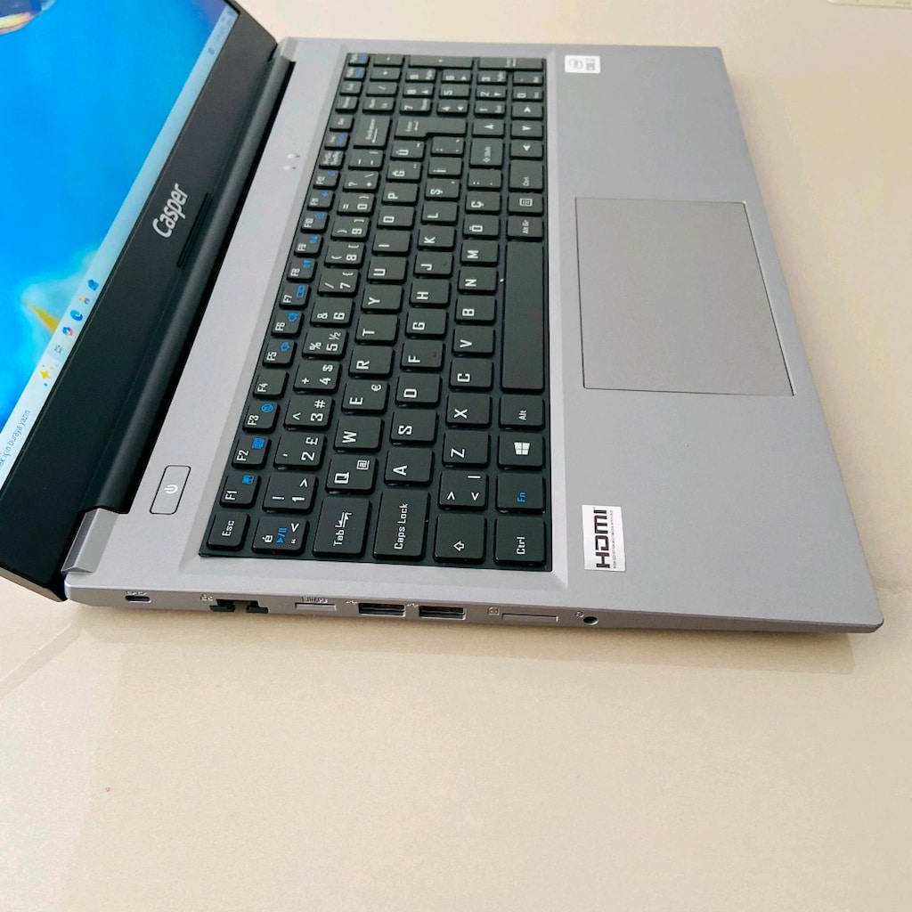 Casper Nirvana X500 i3 1005G1u 10.nesil Intel (R) UHD Graphics - 6