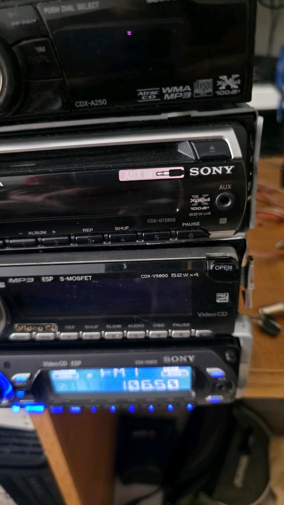 Sony Araba teybi modelleri, Açıklama Oku!! - 4