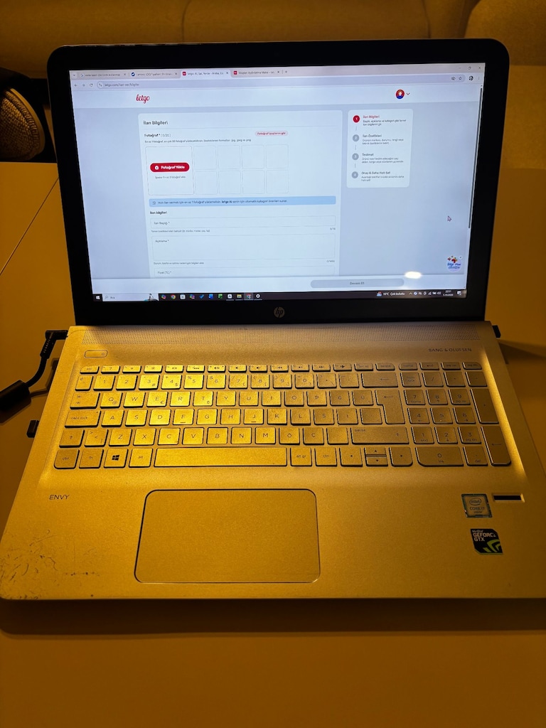 HP Envy 15 i7-6500U 16GB RAM GTX 950M 4GB 128GB SSD + 1TB HDD TEMIZ - 2
