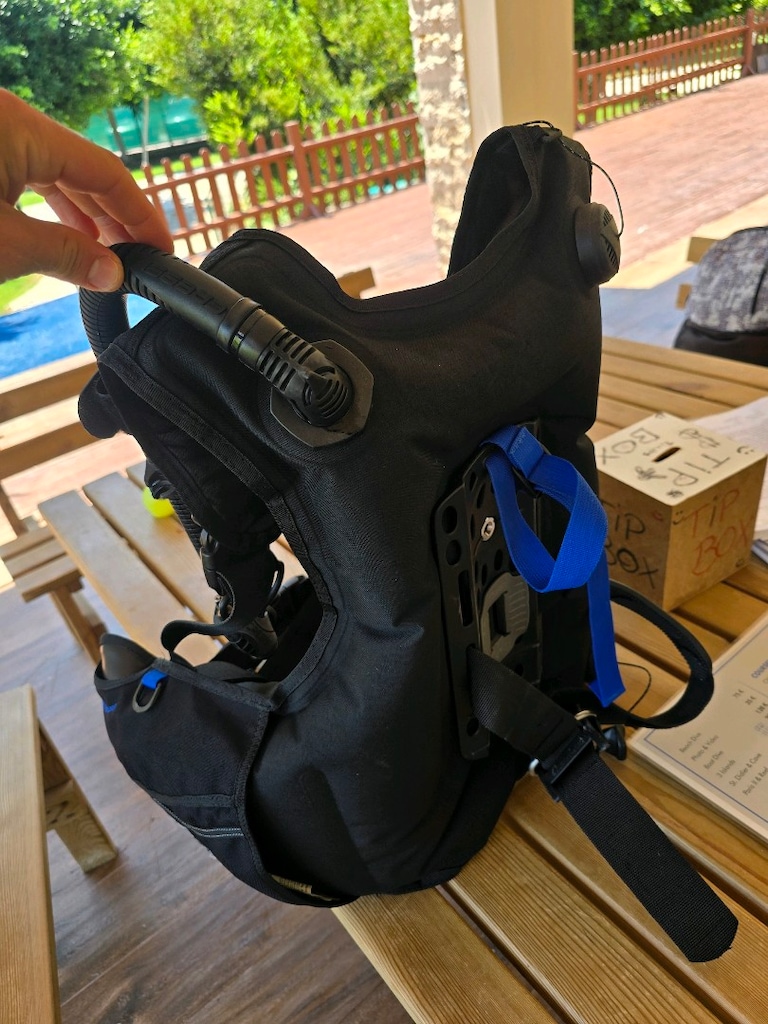 Cressi Bcd M bede - 3