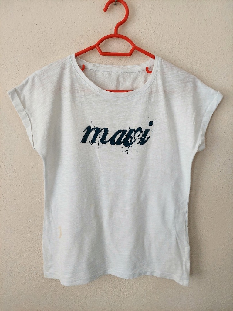 Mavi jeans genç bayan logolu tshirt
