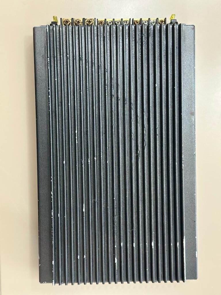 oto Bass Anfi - 12