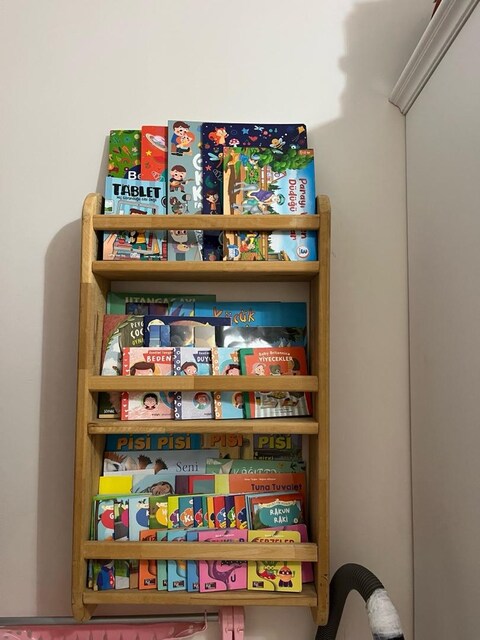 montessori ahşap kitaplık