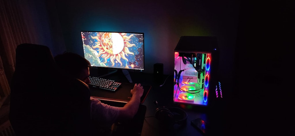 Oyun Bilgisayarı Rtx4070 - R75700x3D li sistem komple satılık - 3