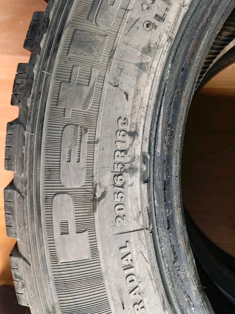 205/65/16C kışlık takım petlas 2023/35 hafta 105/107T - 8