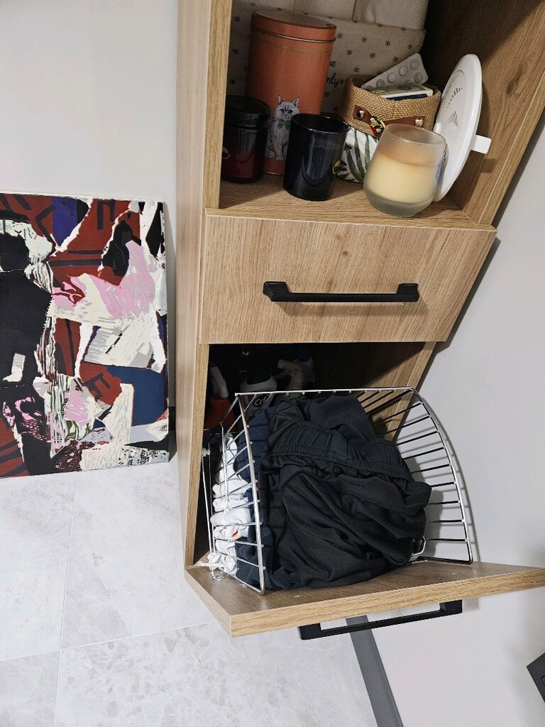 Camasir sepetli kullanisli dolap (36×50×210) - 3