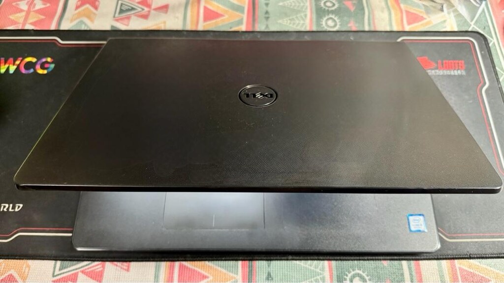 dell 15.6 inç laptop İ5 8 nesil amd ekran kartlı 8 gb ram 256 m2 ssd - 5
