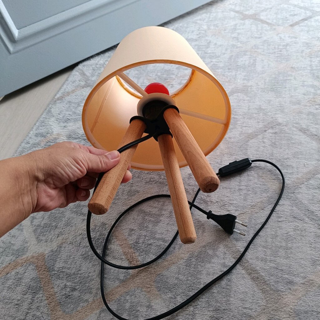 3 ayaklı beyaz tripod lambader ve abajur 2'si birlikte verilecektir - 10