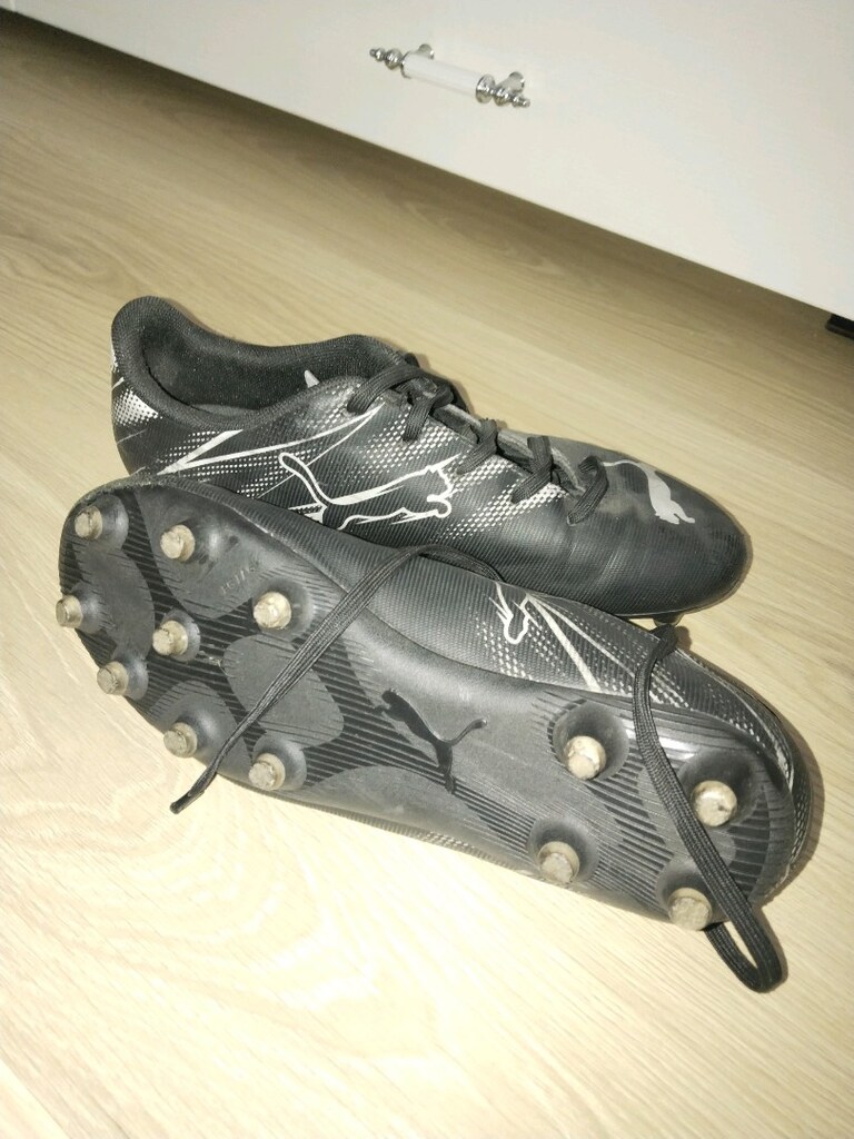 puma 36 numara krampon - 2