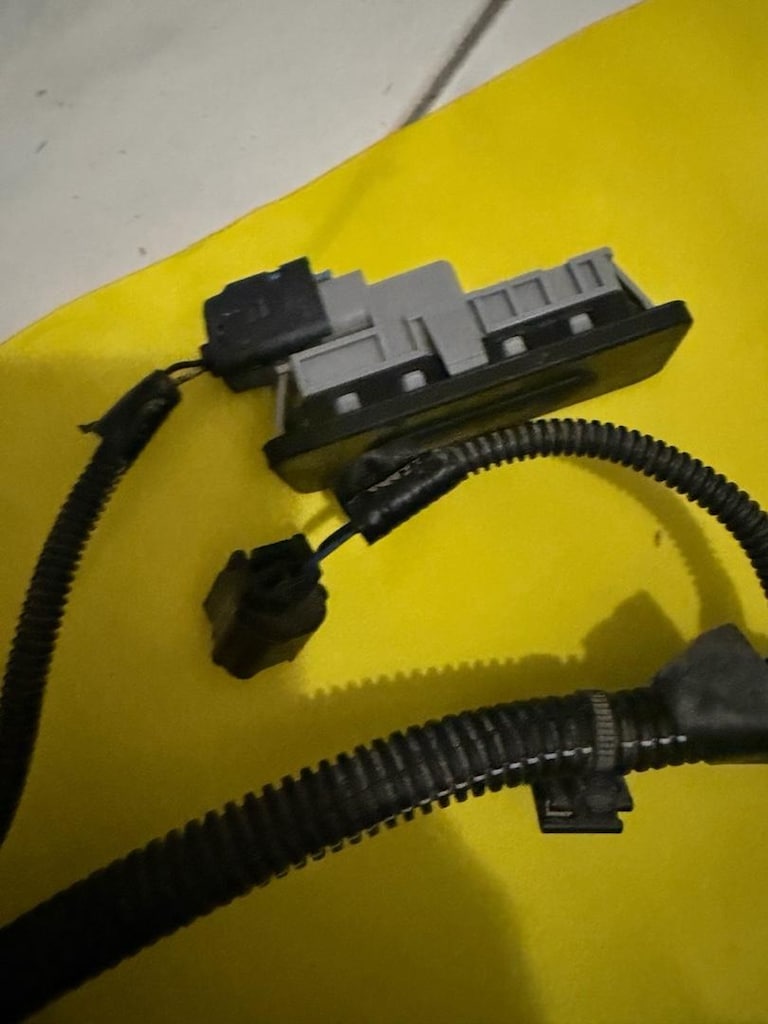 Renault Clio 5 arka difizör park sensörlü takım tesisat bagaj butonlu - 3