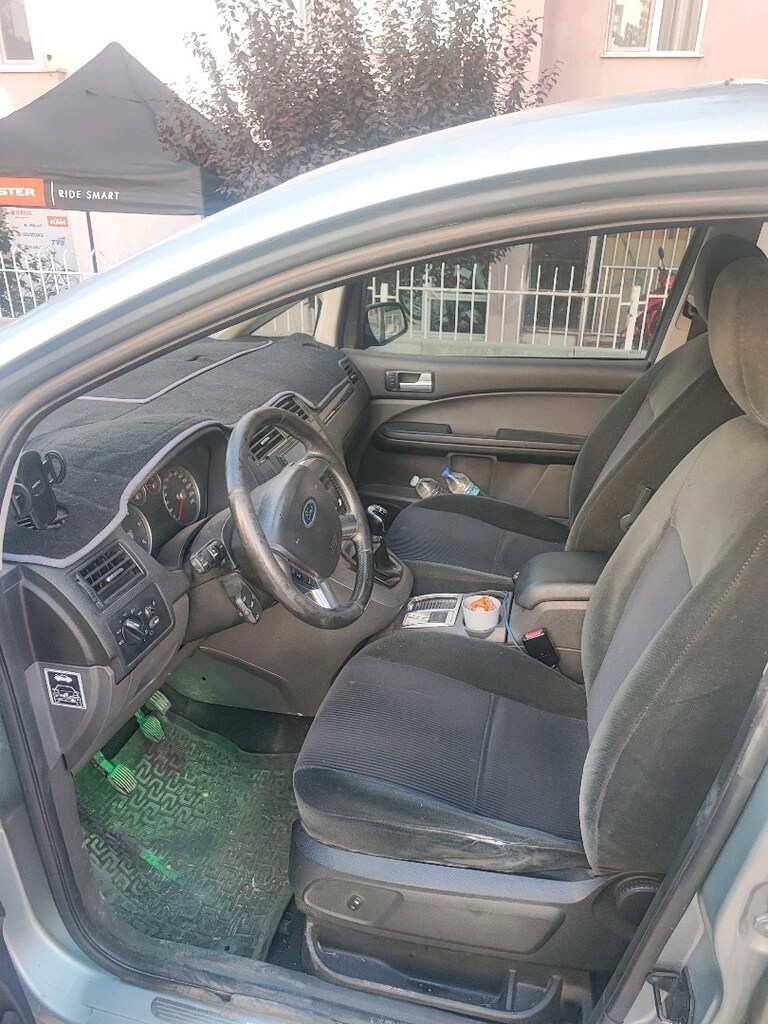 Ford C-max - 4