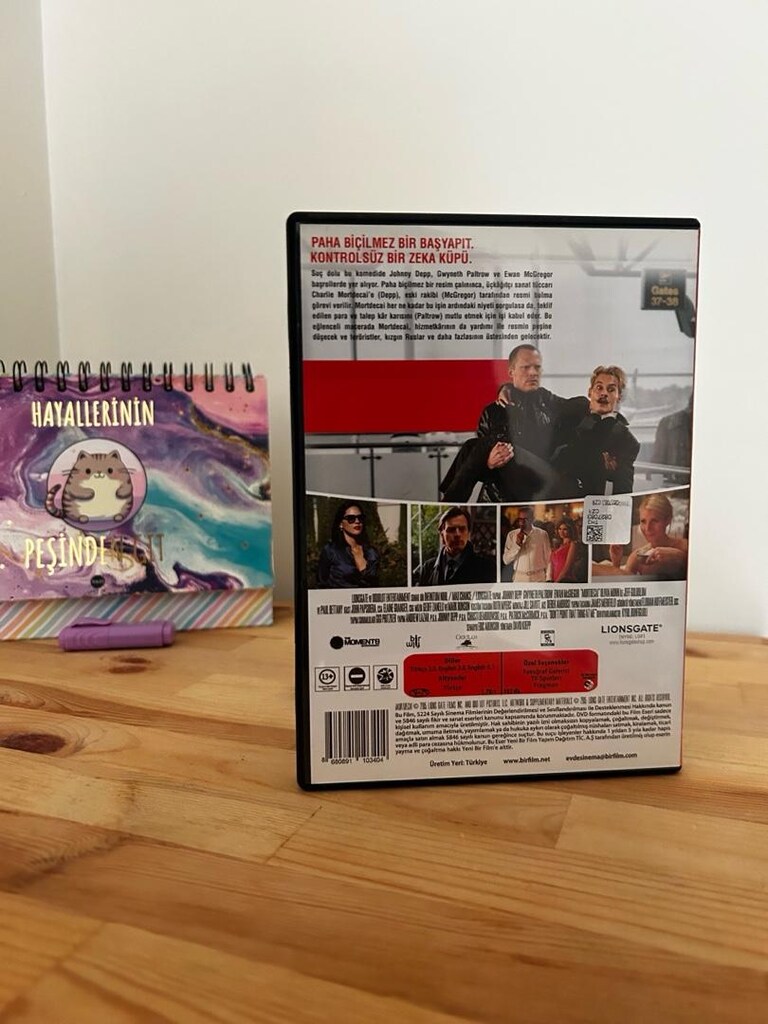 Üçkağıtçı Mortdecai - 2