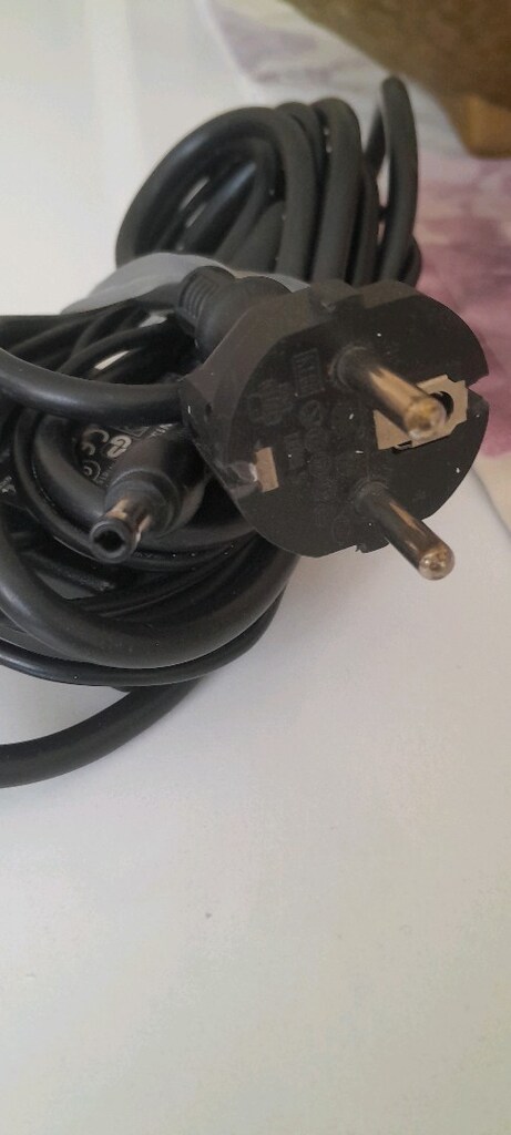 HIPRO Notebook Adaptör - 5