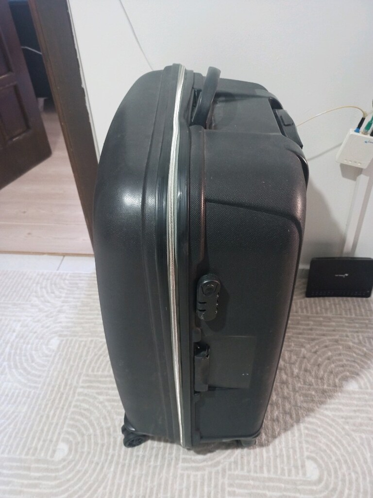 Büyük boy valiz - 8