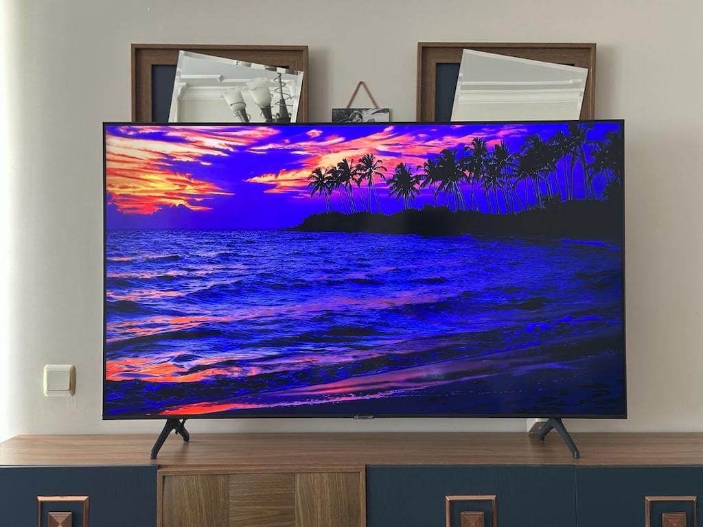 Samsung 55 inç Smartlı 4K UHD Kutulu Tertemiz Eksiksiz - 5