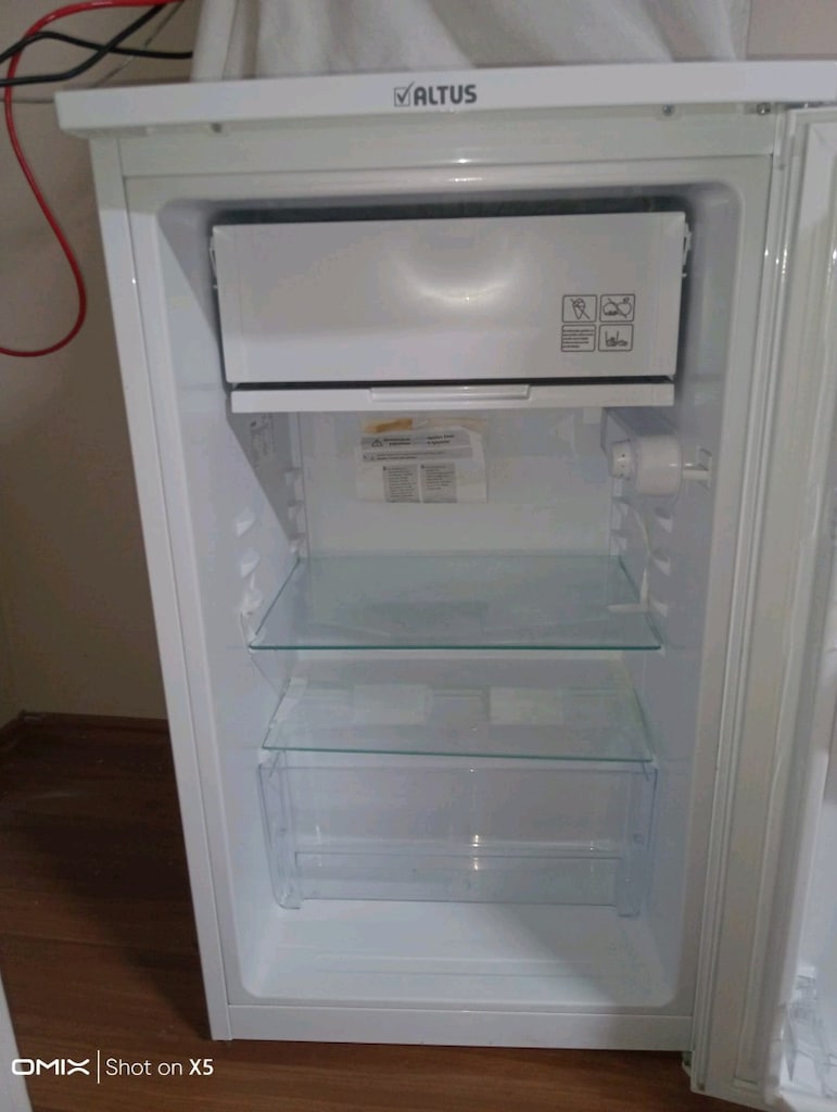 Mini Buzdolabı [A+],[ 86L] Altus - 3
