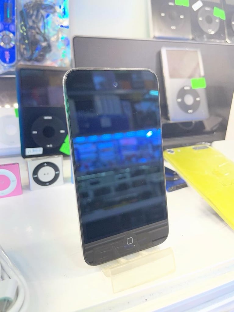 iPod A 1367 8 gb - 4