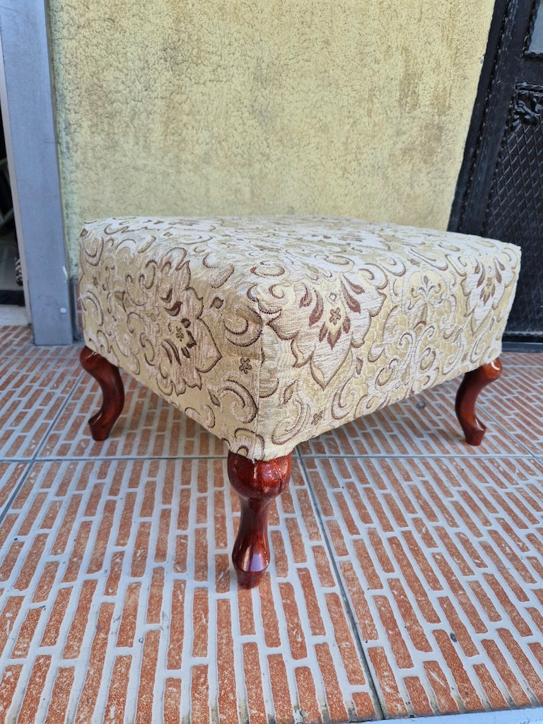 Ahşap lükens ayaklı puf - 2
