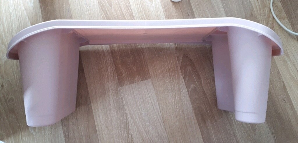 pembe çalışma sehpası ,çok amaclı heryerde kullanılabilir temiz saglam - 3