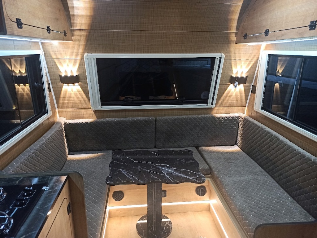 Çekme karavan stüdyo 450 - 13