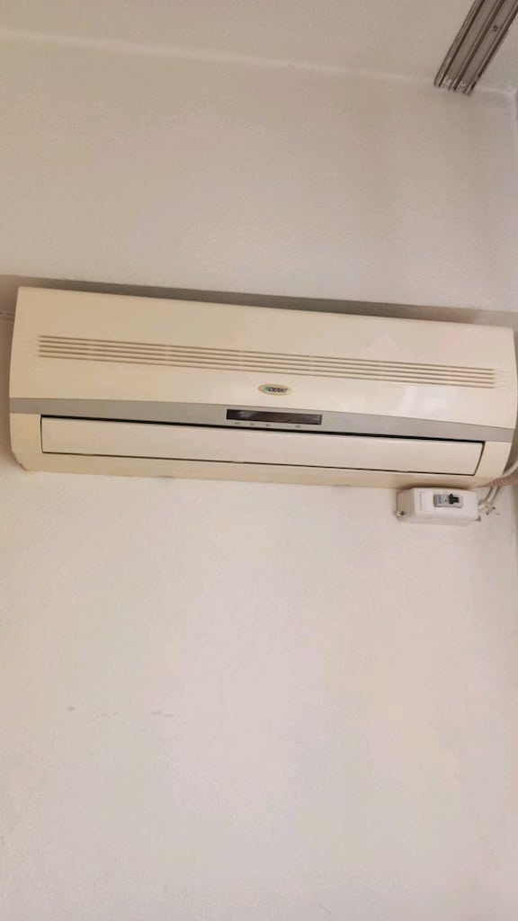 Temiz ev eşyaları modern ve markalı - 12
