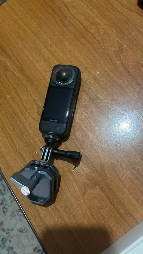 ınsta 360 x3 - 2