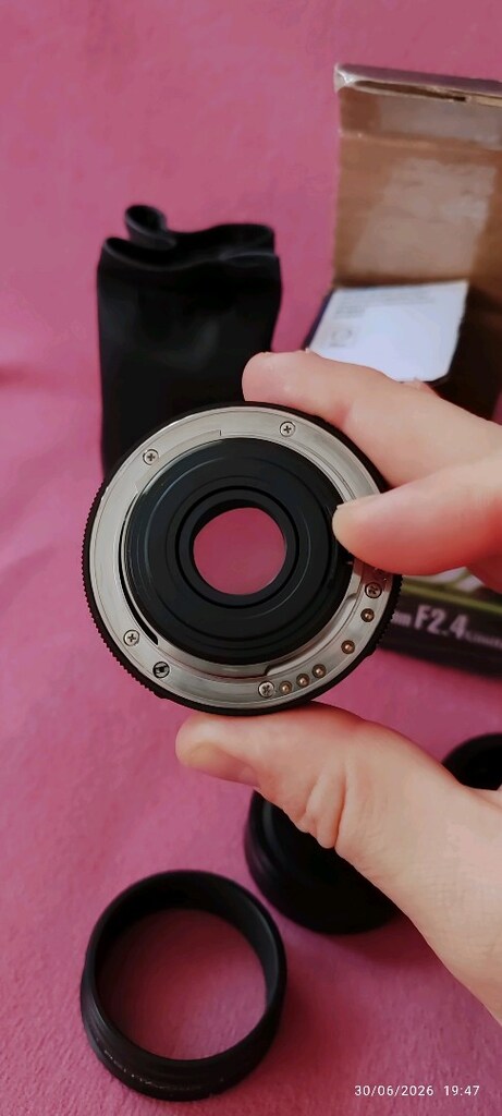 pentax da 70mm f2.4 limited kutulu 25000tl - 8