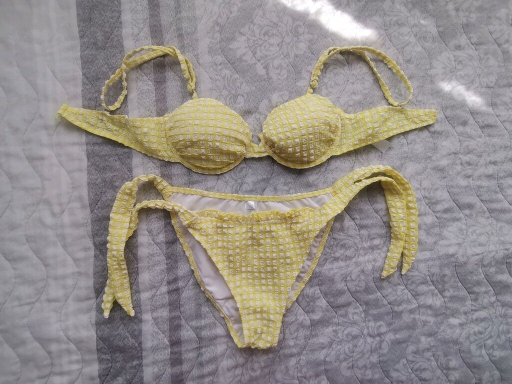 Pötikateli Bikini Takımı