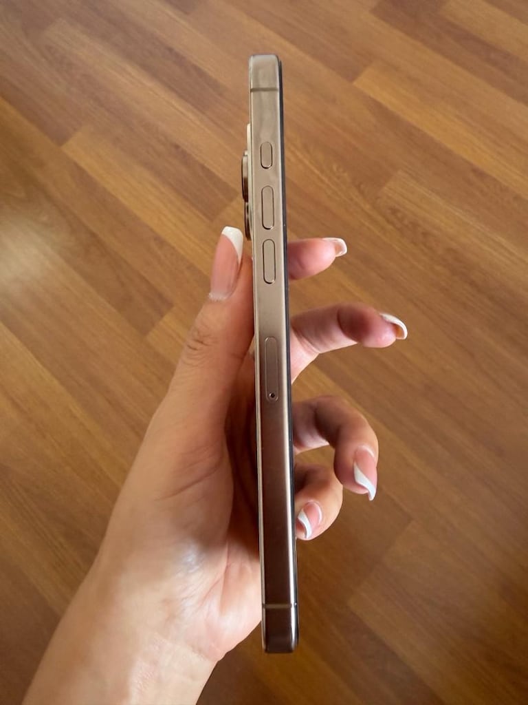 ıphone 16 pro max - 7
