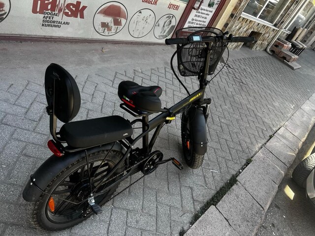 Bisan F10 Elektirikli katlanabilir bisiklet